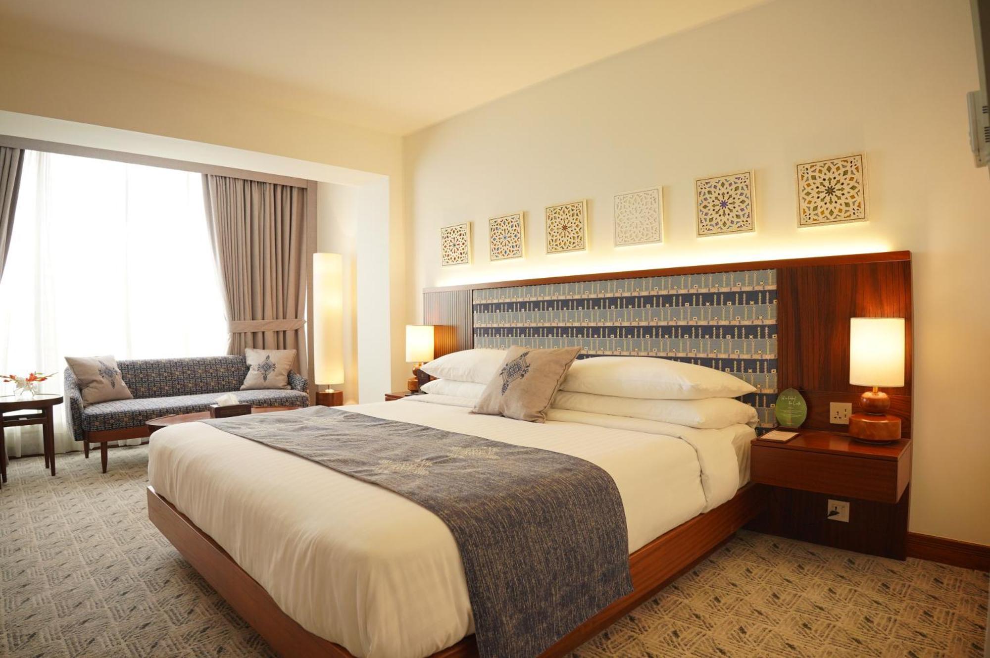 Peshawar Serena Hotel ภายนอก รูปภาพ